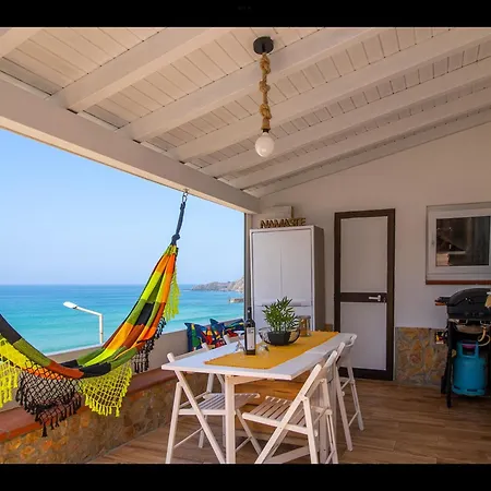 Wake Up To The Sea In Charming House In Aljezur